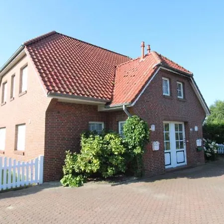 Ferienwohnung Cafe Caro Carolinensiel Exterior photo