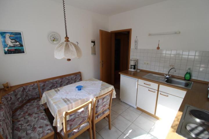 Apartment Cafe Caro